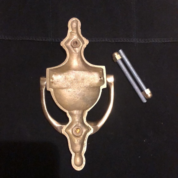 Fàilte Ireland brass door knocker.  Fàilte means welcome. Elegant on any door. - Picture 4 of 5